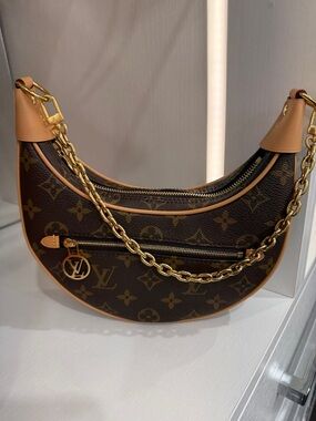 Louis Vuitton Loop Monogram Bag – Gold Chain & Strap – Excellent Condition